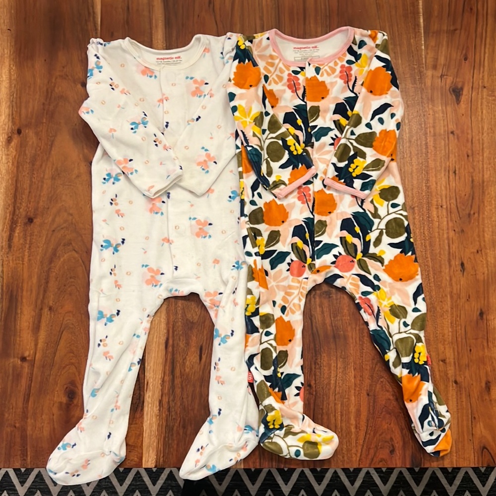 Magnetic me fleece footie pajamas lot of two. 12-18 months (22-27 lbs)